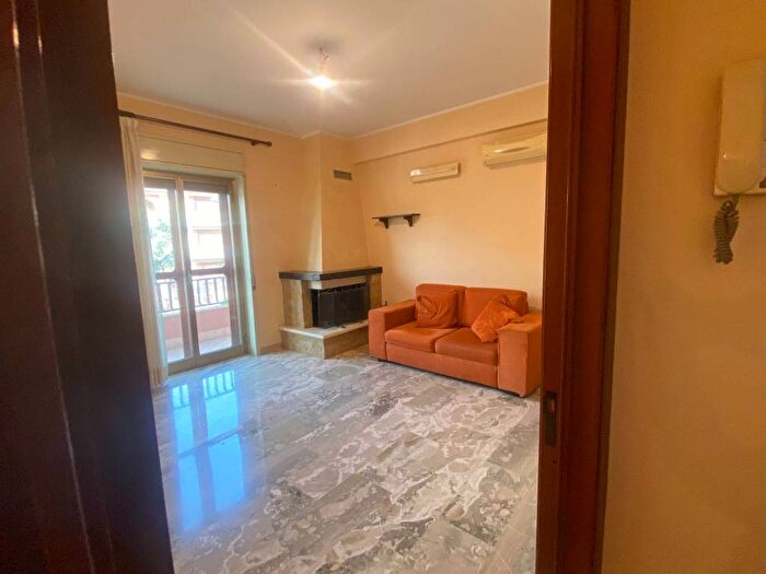 Appartamento quadrilocale in affitto in Via Montecatini, Centro, San Giovanni la Punta