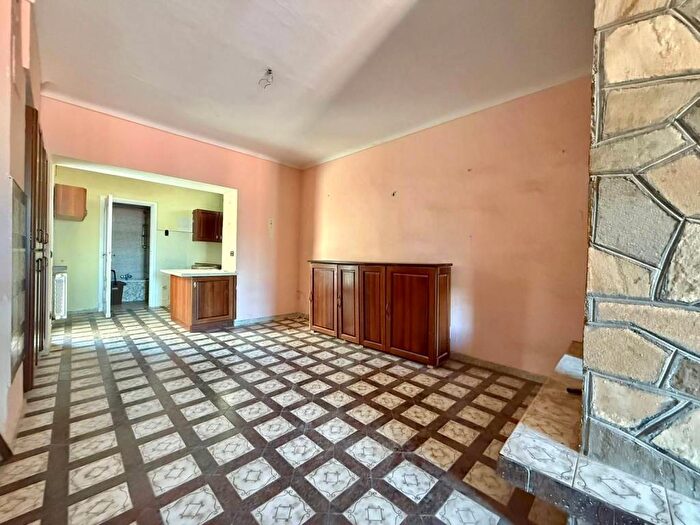 Appartamento trilocale in affitto in Via Umberto I, Lanzo Torinese