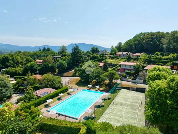 Casa trilocale in vendita in Via Castagnari, Costermano sul Garda