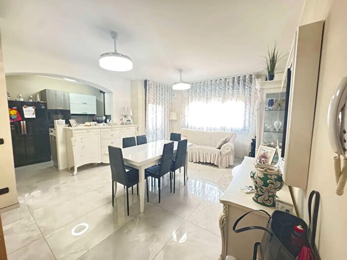 Appartamento quadrilocale in vendita in Cesano Maderno