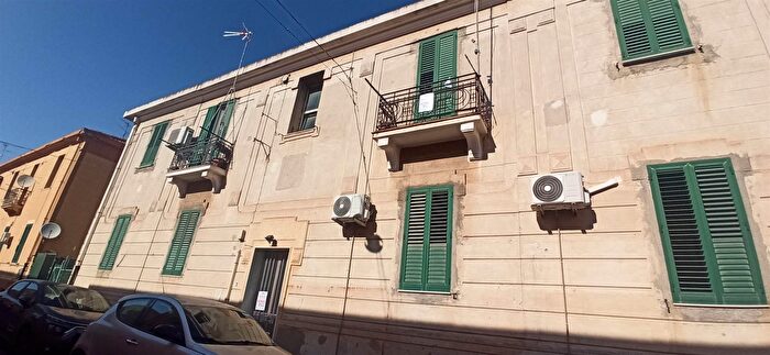 Appartamento quadrilocale in vendita in Via Antonio Alampi, Reggio Calabria
