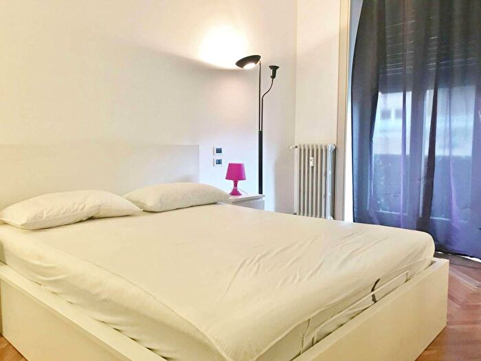 Appartamento bilocale in affitto in piazzale Archinto, Isola, Milano