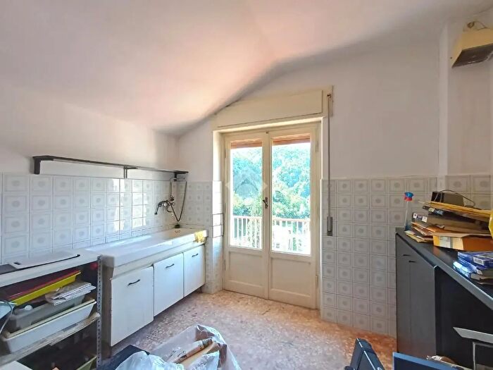 Appartamento quadrilocale in vendita in Via Roma, Busalla