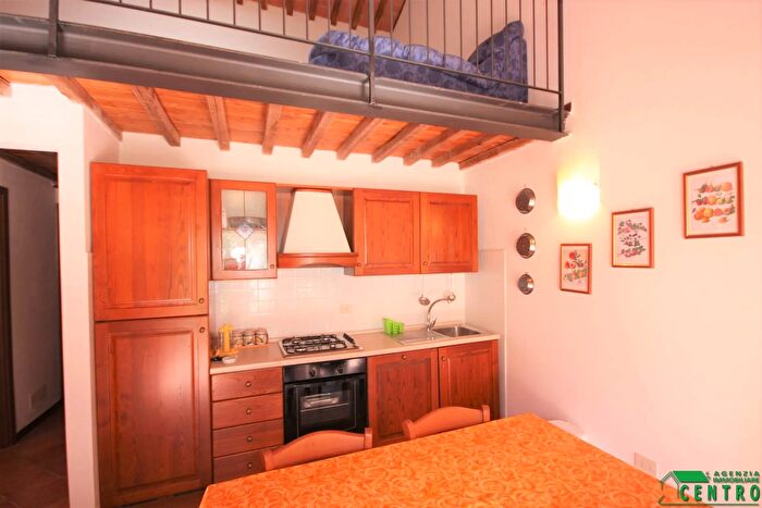 Appartamento quadrilocale in vendita in Radicondoli, Radicondoli