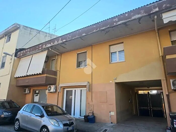Appartamento trilocale in vendita in Via Giovanni Maninchedda, Sassari