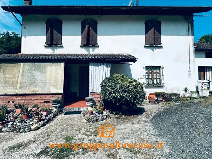 Casa quadrilocale in vendita in Visone
