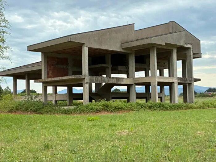 Casa in vendita in Via Volturno, Roccasecca
