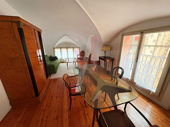 Appartamento bilocale in affitto in Via Guglielmo Oberdan, Centro Storico, Bologna