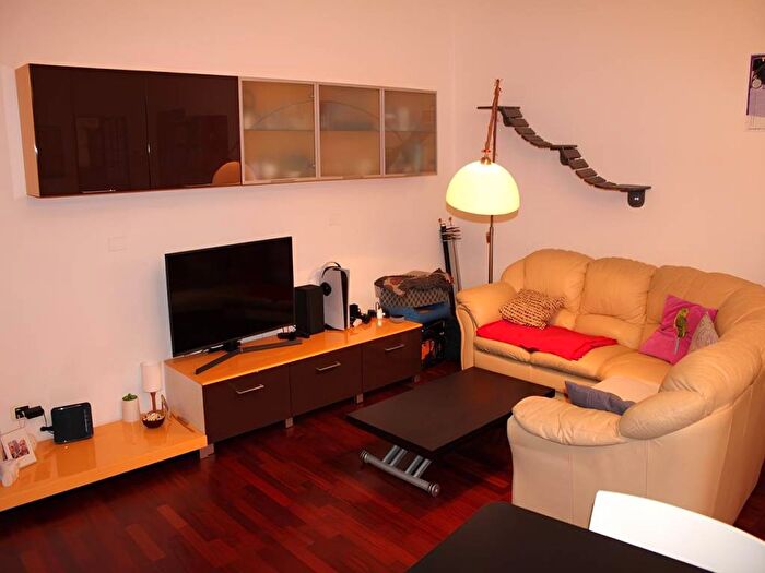 Appartamento bilocale in affitto in Via Antonio Passerini Gambacorti, Centro Storico, Monza