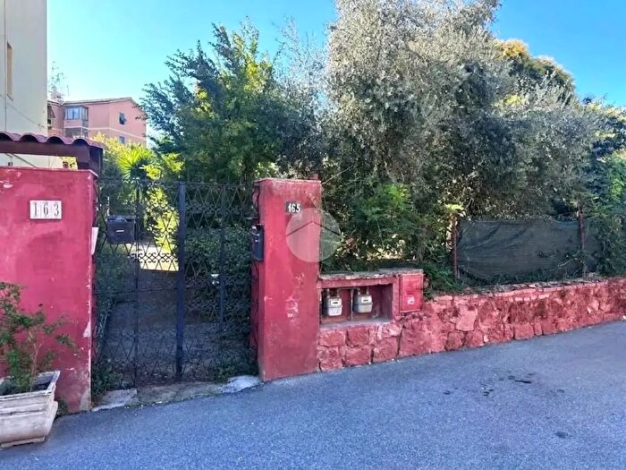 Appartamento quadrilocale in vendita in Via dei Sulpici, Roma
