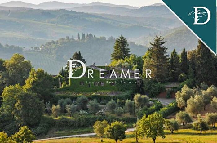 Casa con 6 locali in vendita in Località Piazza di Sopra, Castellina In Chianti