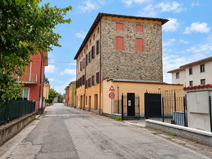 Appartamento trilocale in vendita in Parma