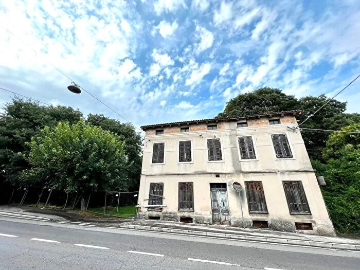 Casa con 10 locali in vendita in Gorizia Via Brigata Re, Gorizia