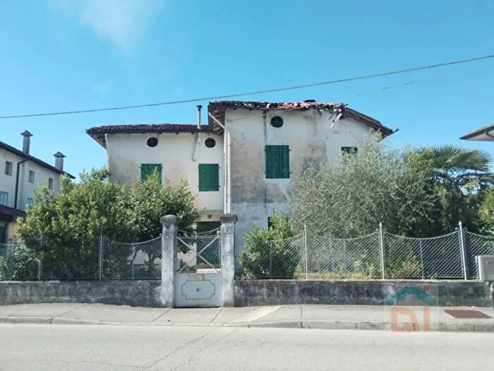 Casa con 5 locali in vendita in Via della Vittoria, Bagnaria Arsa