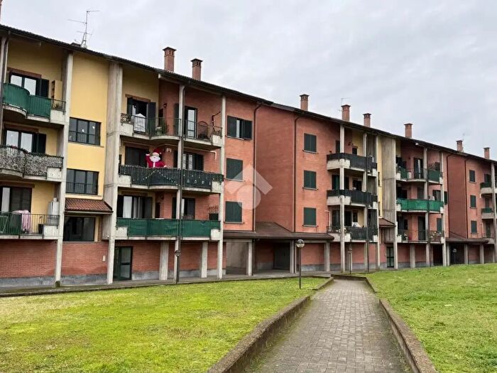 Appartamento bilocale in vendita in Via Cavagnera, Vidigulfo