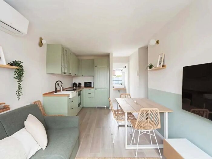 Appartamento monolocale in affitto in Via Arcivescovo Romilli, Milano