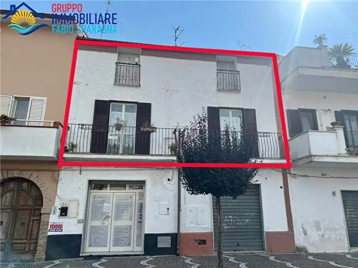 Appartamento quadrilocale in vendita in Via Santuario, Sessa Aurunca