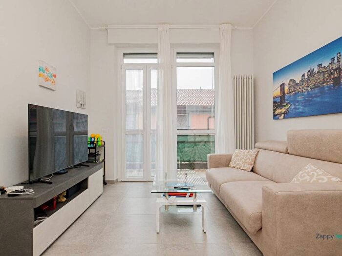 Appartamento bilocale in affitto in Via G Matteotti, Centro, Agrate Brianza