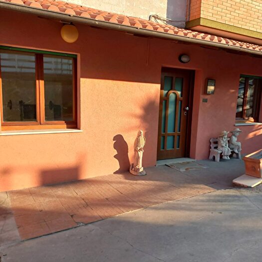 Appartamento con 5 locali in vendita in Santa Caterina, Montegiorgio