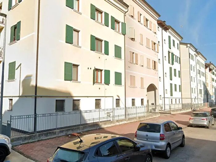 Appartamento monolocale in vendita in Via Lombardia, Parma