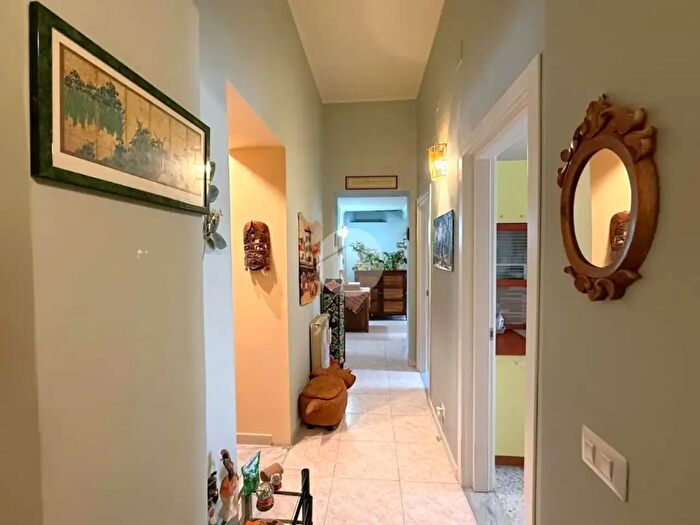 Appartamento trilocale in vendita in Via dellUccelliera Is, Messina