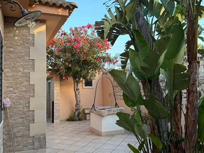 Casa con 5 locali in vendita in Via dei Gabbiani, Santa Croce Camerina