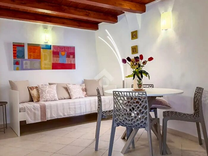 Appartamento bilocale in vendita in Via S Luca, Formia