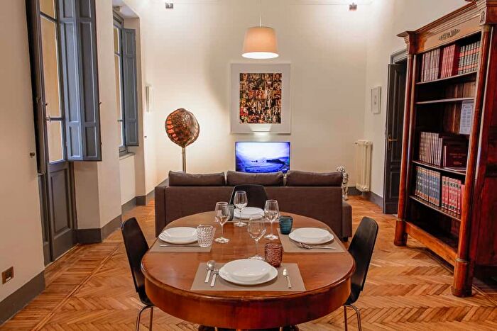 Appartamento in affitto in Via Cesare Battisti, Bologna