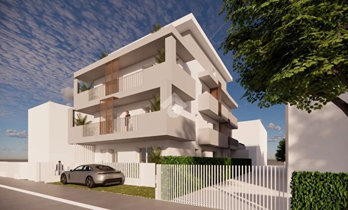 Appartamento trilocale in vendita in Viale Verdi, Riccione