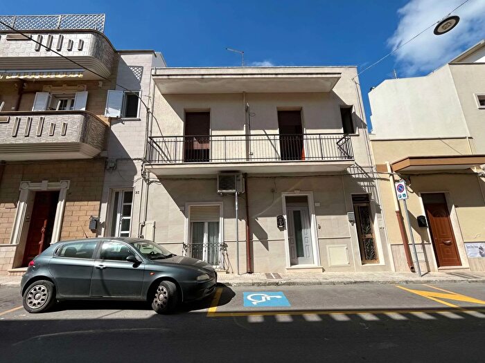 Casa bilocale in vendita in Via Silvio Pellico, Francavilla Fontana