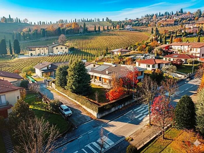 Casa in vendita in Grumello Del Monte
