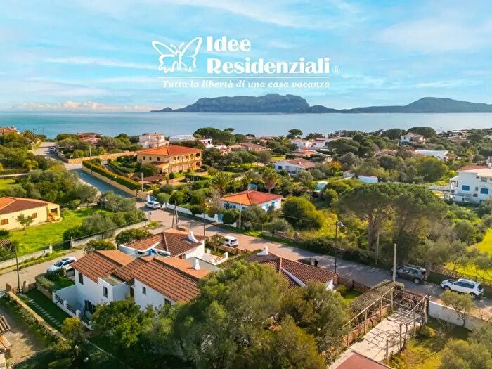 Casa trilocale in vendita in Via Mar Nero, Olbia