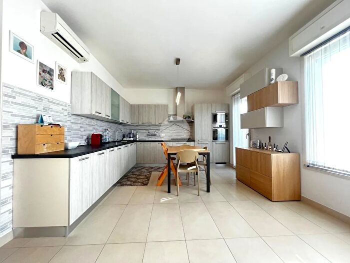 Appartamento trilocale in vendita in Via Boito, Savignano Sul Rubicone