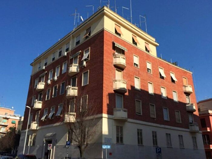 Appartamento bilocale in affitto in Via di San Tommaso dAquino, Piazzale degli Eroi, Roma