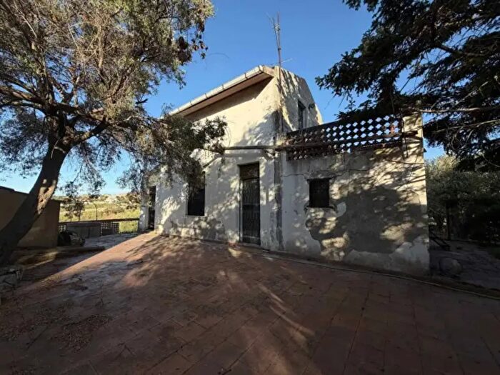 Casa con 5 locali in vendita in Via Provinciale Roccavaldina Scala, Roccavaldina
