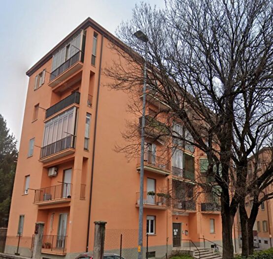 Appartamento quadrilocale in vendita in Via Piccono della Valle, Verona