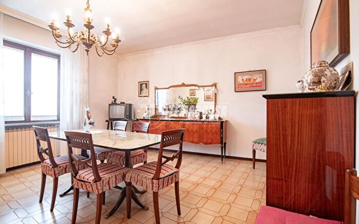 Casa con 5 locali in vendita in Via Peschiera, Arcene