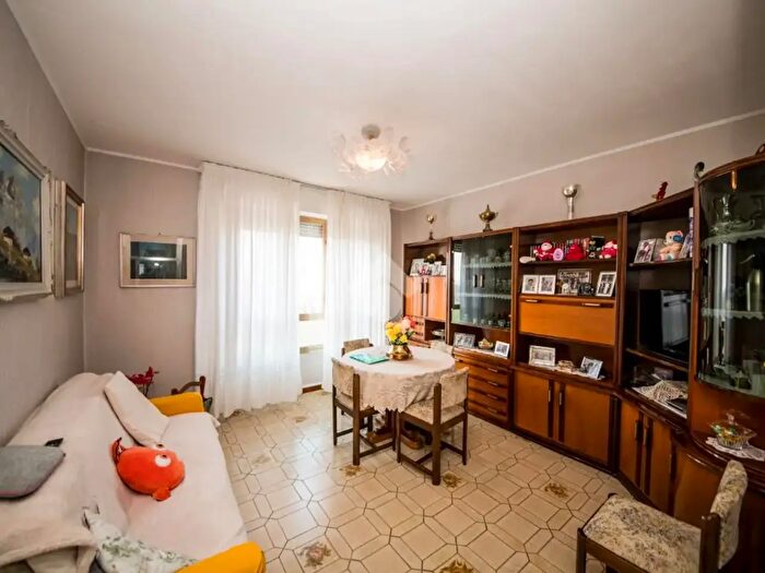 Appartamento bilocale in vendita in Via dei Salici, Milano