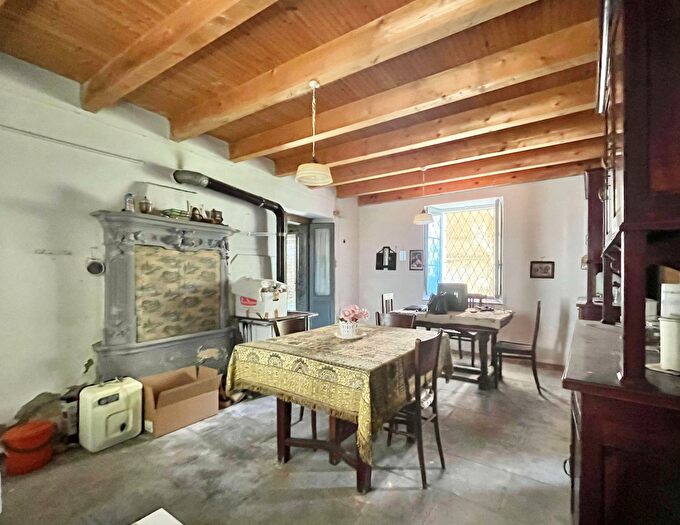 Casa con 6 locali in vendita in Via alla Marona, Miazzina