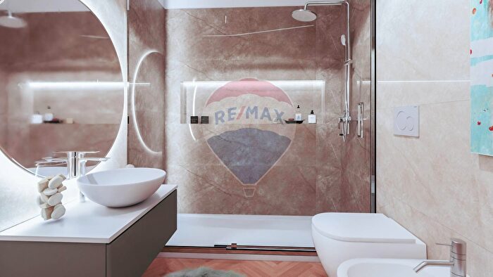 Appartamento bilocale in vendita in Via Cesare Giorgio Raita, Roma