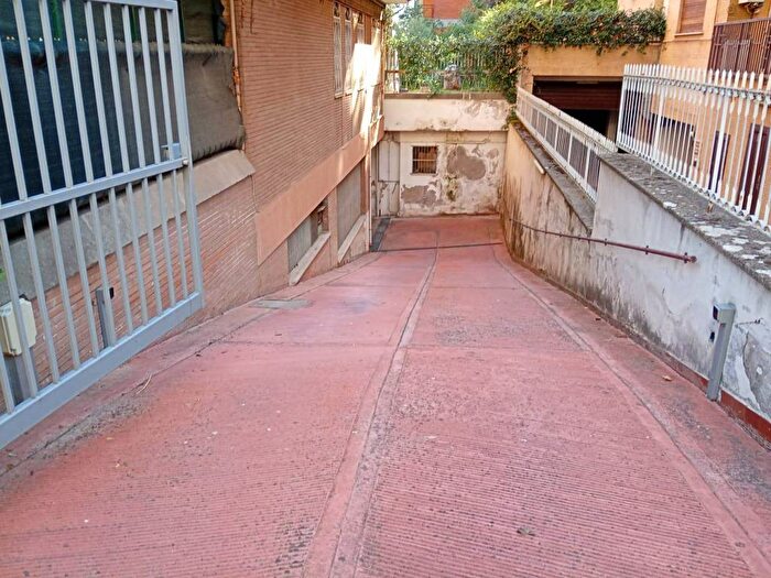 Casa in vendita in Via Roberto Bracco, Talenti Monte Sacro, Roma