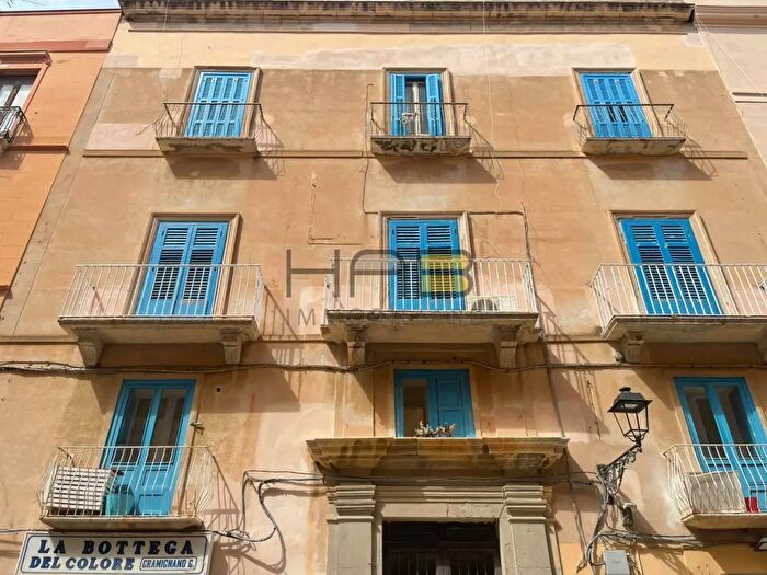 Appartamento quadrilocale in vendita in Via Libertà, Trapani