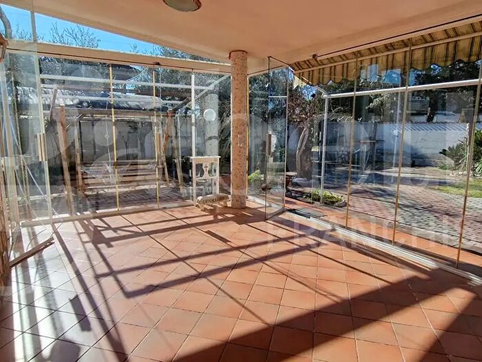 Casa quadrilocale in vendita in Via Contigliano, Nettuno