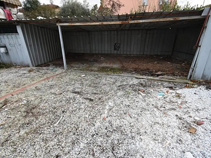 Casa con 5 locali in vendita in Vecchiano