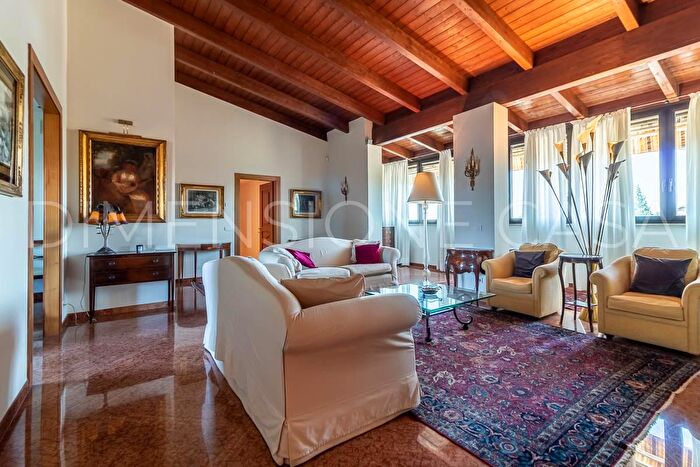 Appartamento in affitto in Villaggio Giardino Modena, Modena