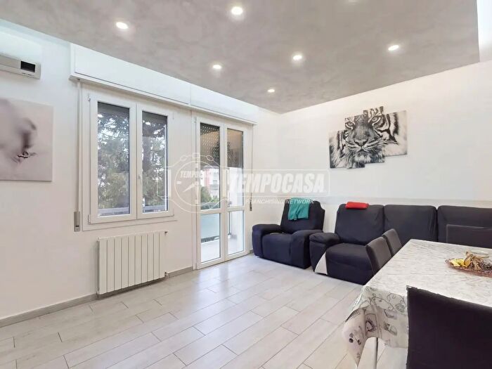 Appartamento trilocale in vendita in Via Torino, Carpi