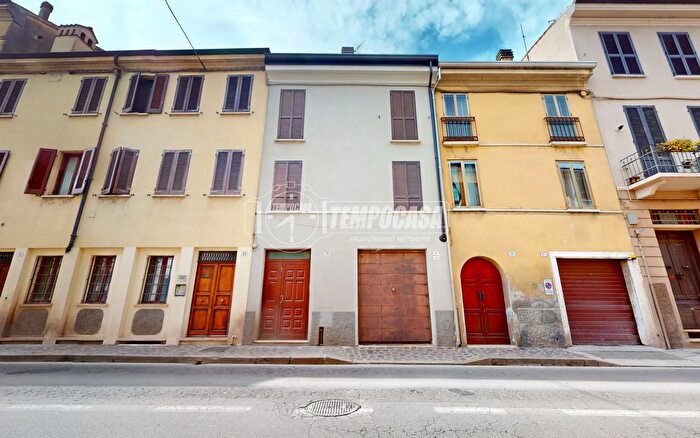 Casa con 5 locali in vendita in Corso Garibaldi, Mantova
