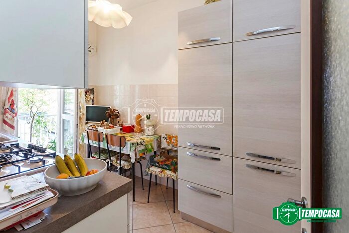 Appartamento trilocale in vendita in Via Nino Bixio, Bergamo