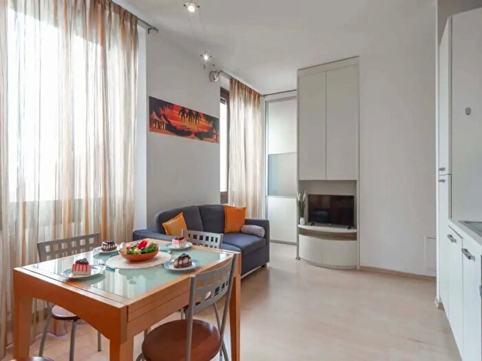 Appartamento monolocale in affitto in Via Antonio Fogazzaro, Milano