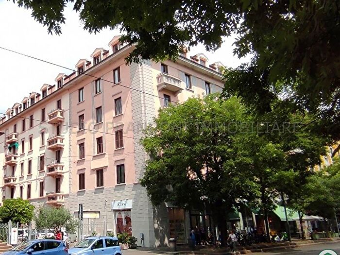 Appartamento quadrilocale in affitto in Corso Marzo, Indipendenza, Milano